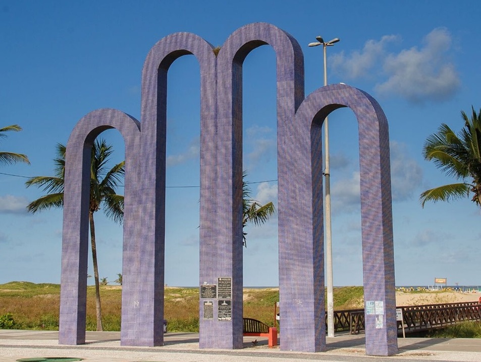 Arcos da Orla de Atalaia